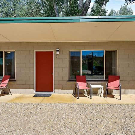 Mount Carmel Motel Near Zion National Park Маунт Кармел Екстериор снимка